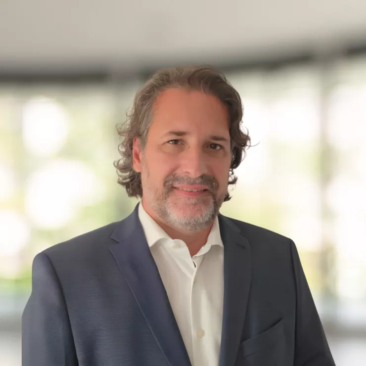 Mirko Gvozdenović, responsable de la Business Unit &Eacute;nergie, B&acirc;timents et Infrastructures Serbie