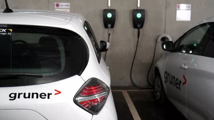 Gruner E-Autos Carsharing Mobility